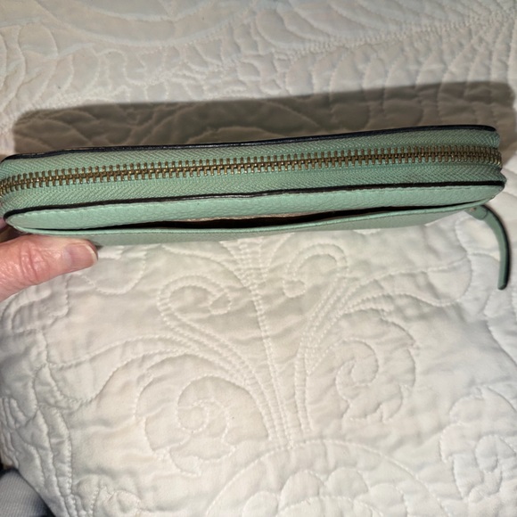 Kate Spade Wellesey Neda Zip-around Wallet - Picture 7 of 15